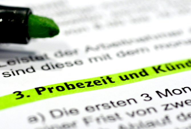 Arbeitsrecht: Ist eine Verlängerung der Probezeit erlaubt?