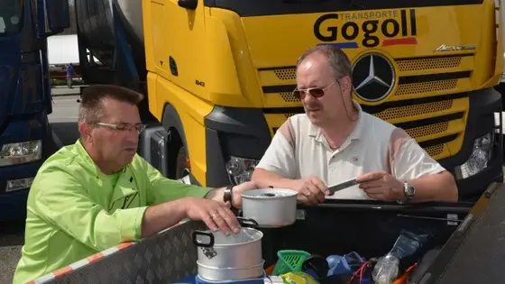 Kochend unterwegs - Deutschlands erstes Fernfahrer-Kochbuch