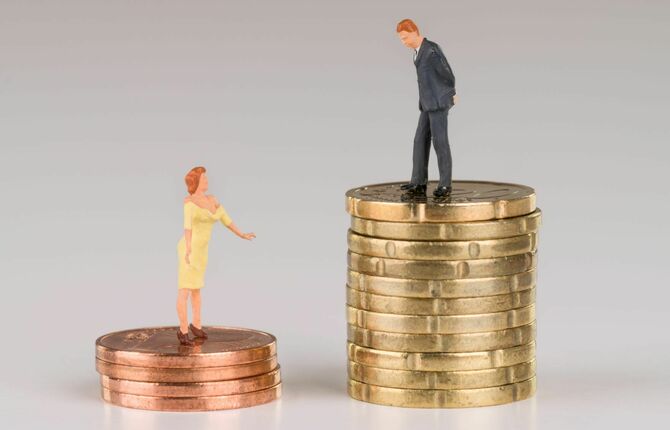 Umfrage: Bei Gehaltsverhandlungen sind Frauen zurückhaltender